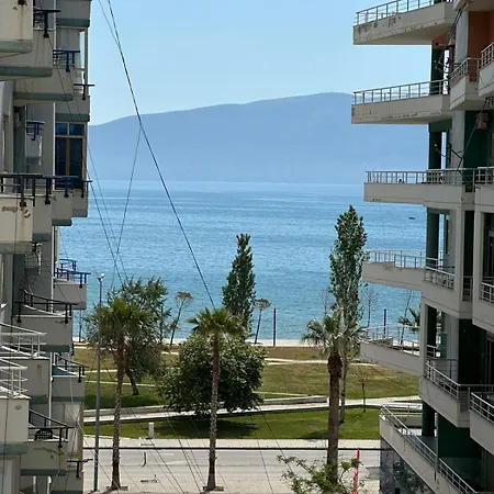 Lägenhet Cozy And Friendly Vlorë